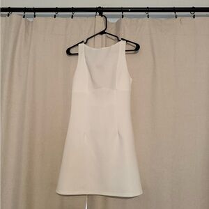 White Sleeveless Dress